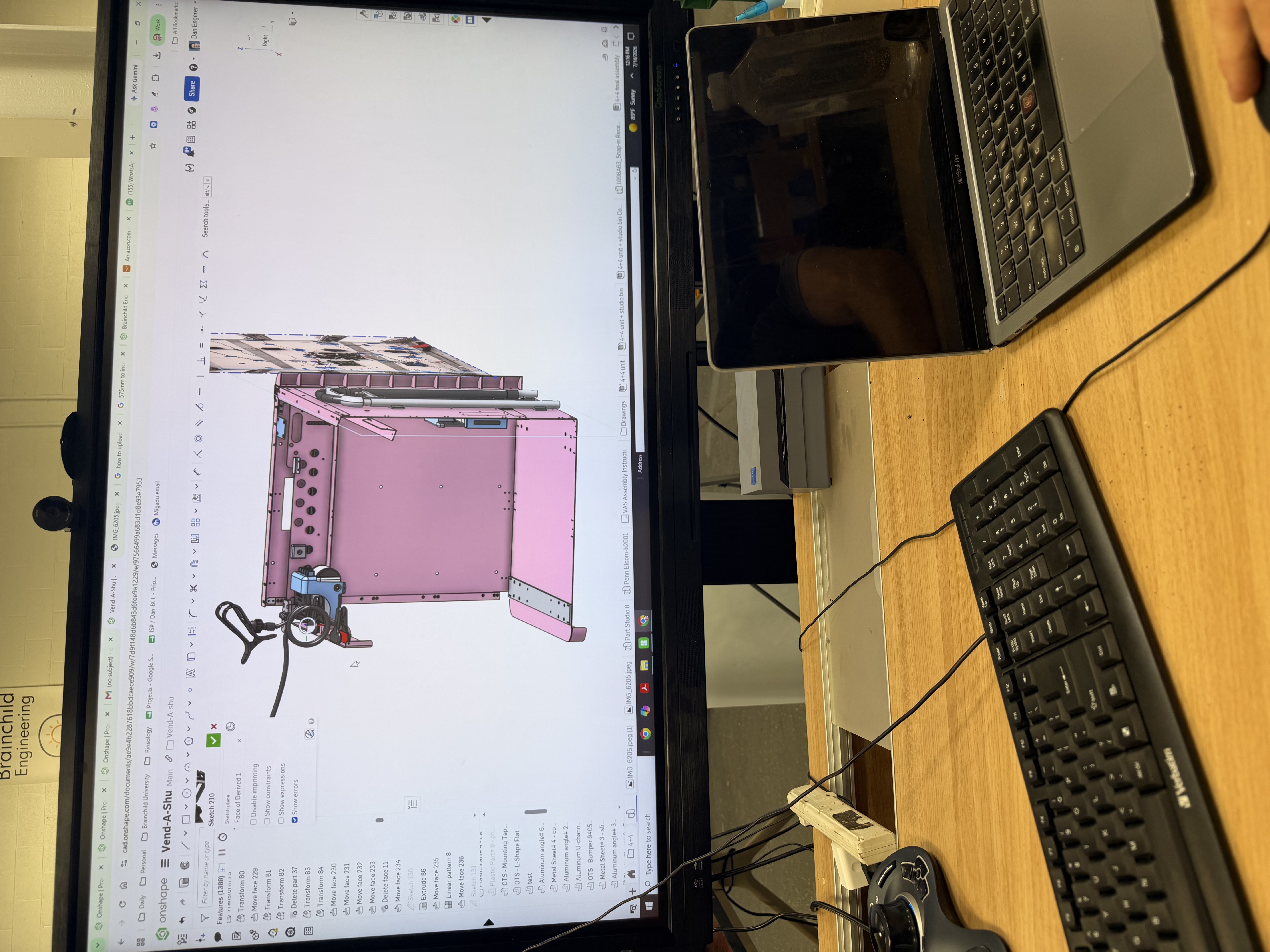 Full Vend-A-Shoe CAD assembly